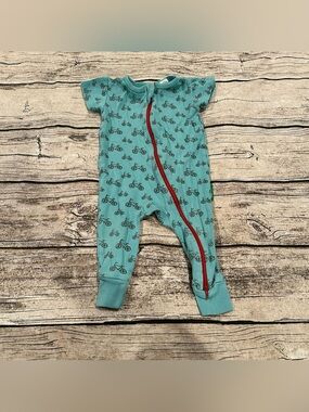Parade Organics Light Blue Bicycle Print Short Sleeved Zip Footie Size 3-6